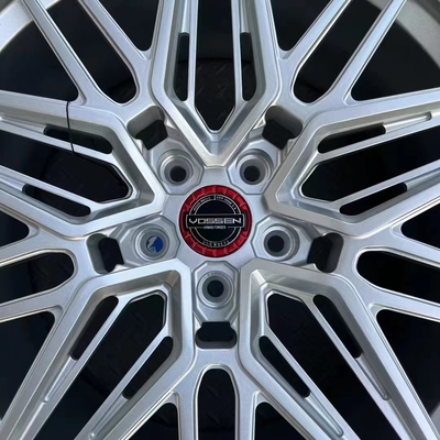 Il raso Vossen d'argento ha forgiato le ruote che l'IBRIDO HA FORGIATO la SERIE HF-7