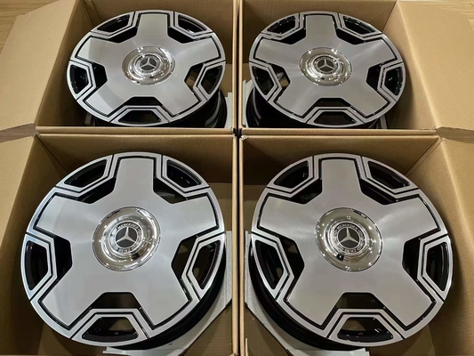 Ruote forgiate Mercedes Benz dal design classico per AMG G63 S580