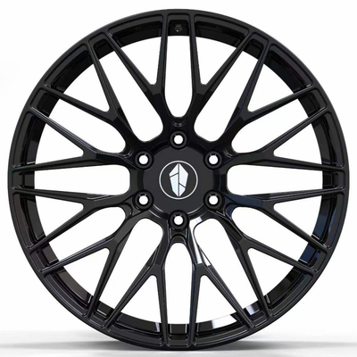 VORSTEINER V-FF 107 Monoblock ha forgiato le ruote per il carro armato 300 SUV