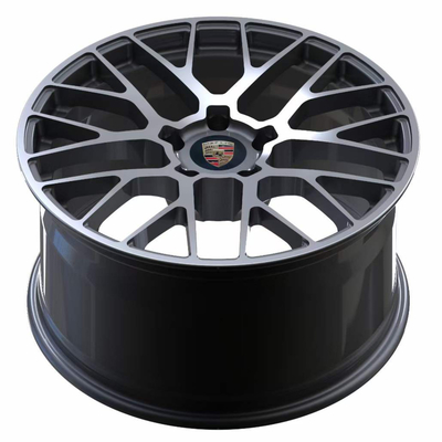 La progettazione di Porsche RS Spyder ha forgiato le ruote per Porsche Cayenne