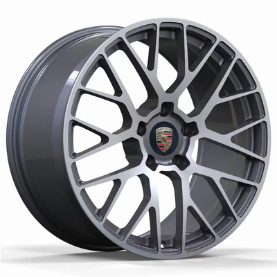 La progettazione di Porsche RS Spyder ha forgiato le ruote per Porsche Cayenne