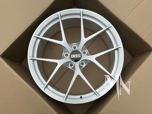 BBS FI R Ruote in argento spazzolato In vendita GT3 M2 Disponibili cerchi forzati su misura