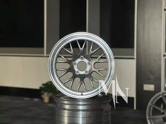 Ruote da gara con cerniera APEX ML 10 per BMW E92 M3