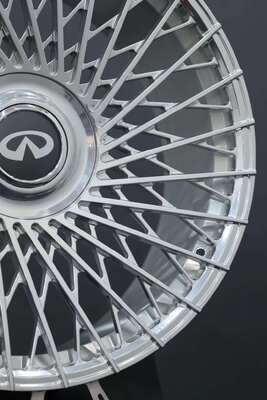 Ruote forgiate in argento lucido Muiti Spokes 6061-T6